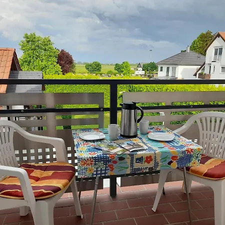 Am Schoosberg, Apartment *